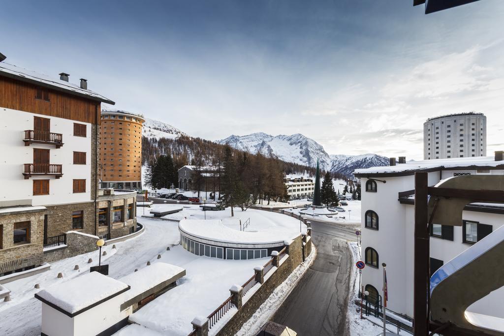 Hotel Savoy Colle Sestriere Exterior photo